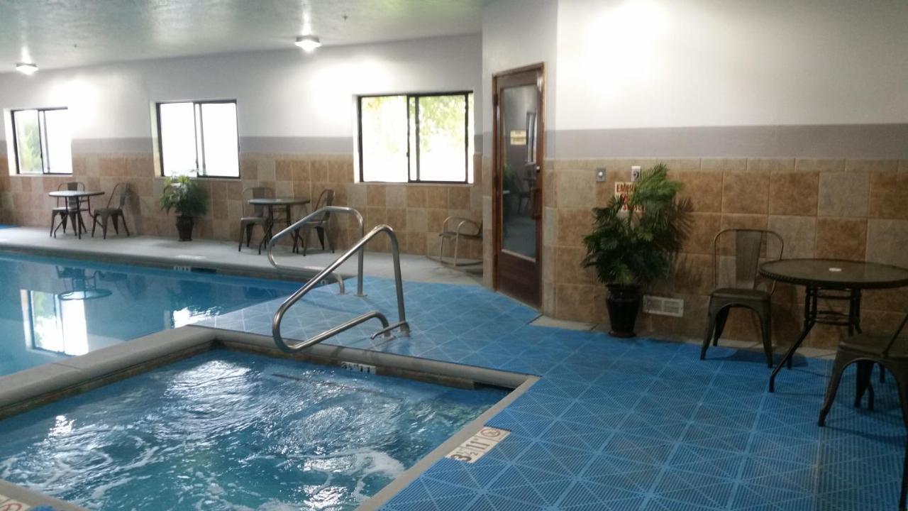 Holiday Inn Express & Suites Alamosa By Ihg Exterior foto